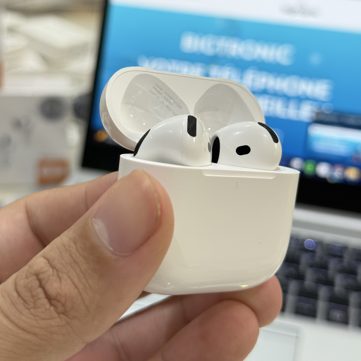 2x AirPods 4 ANC